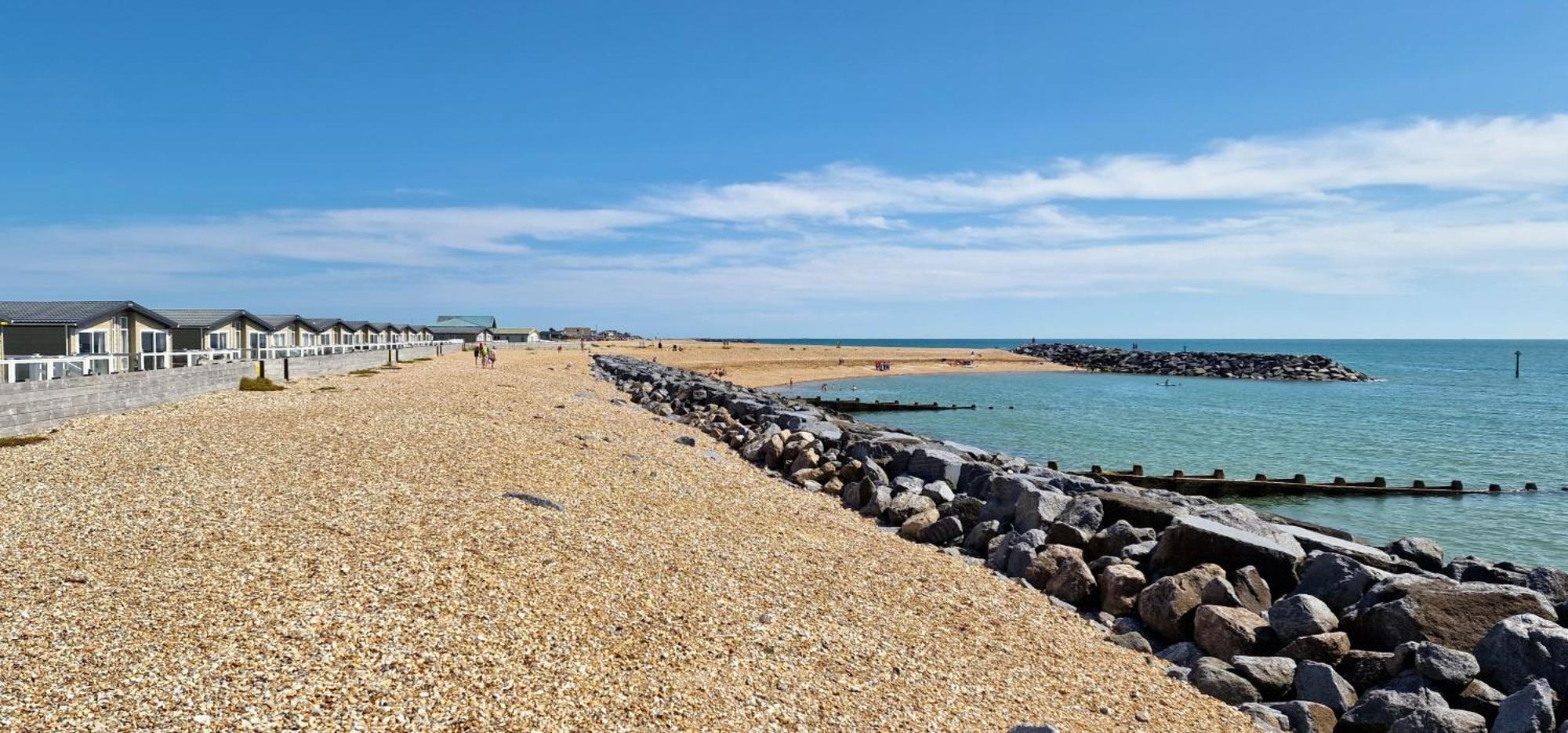 The Burrows Holiday Caravan, Seal Bay Selsey Exteriör bild